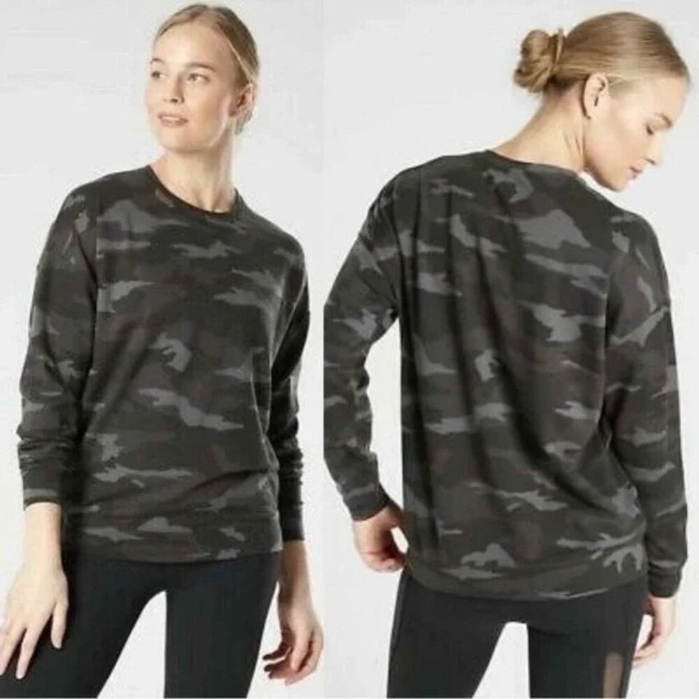 Athleta Studio to Street Long Sleeve Gray Camo Oversized Top EUC S